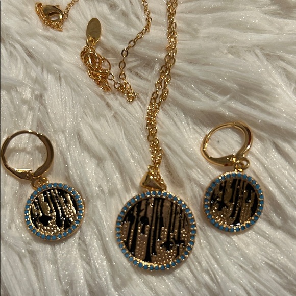 Gold and Blue Music Note Necklace Set - Picture 1 of 3